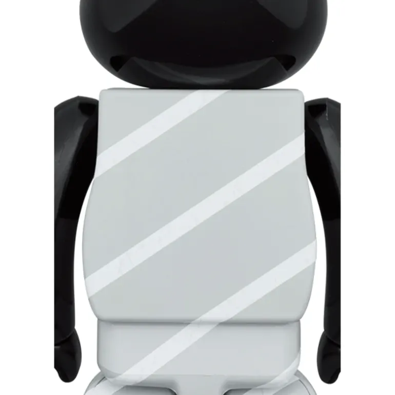 Bearbrick Mickey hat and poncho 1000%