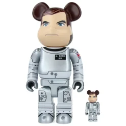 400% + 100% Bearbrick 007 Moonraker (James Bond)