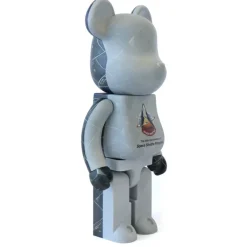 1000% Bearbrick Transbordador espacial