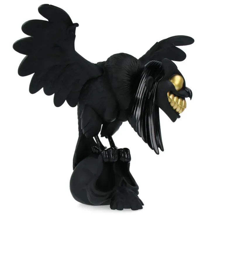 Harpy - Black & Gold Version by Peter de Sève
