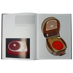 Revolution : The History of Turntable Design